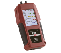 Precision manometer for accurate pressure-, differential pressure and temperature measurements